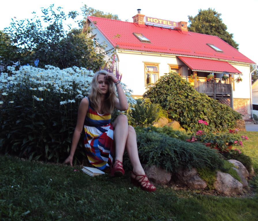 Saule Hotel Talsi Exterior photo