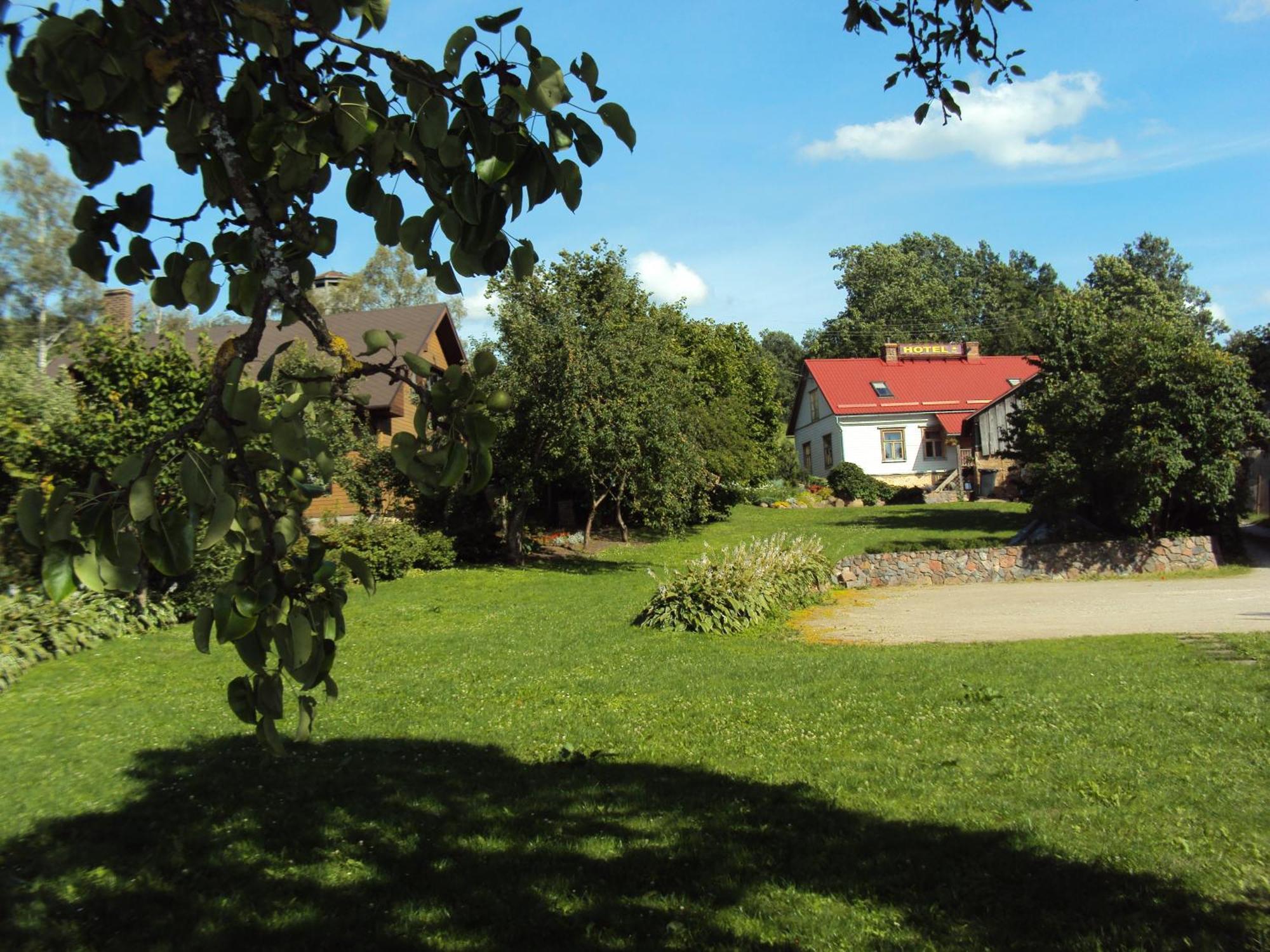 Saule Hotel Talsi Exterior photo