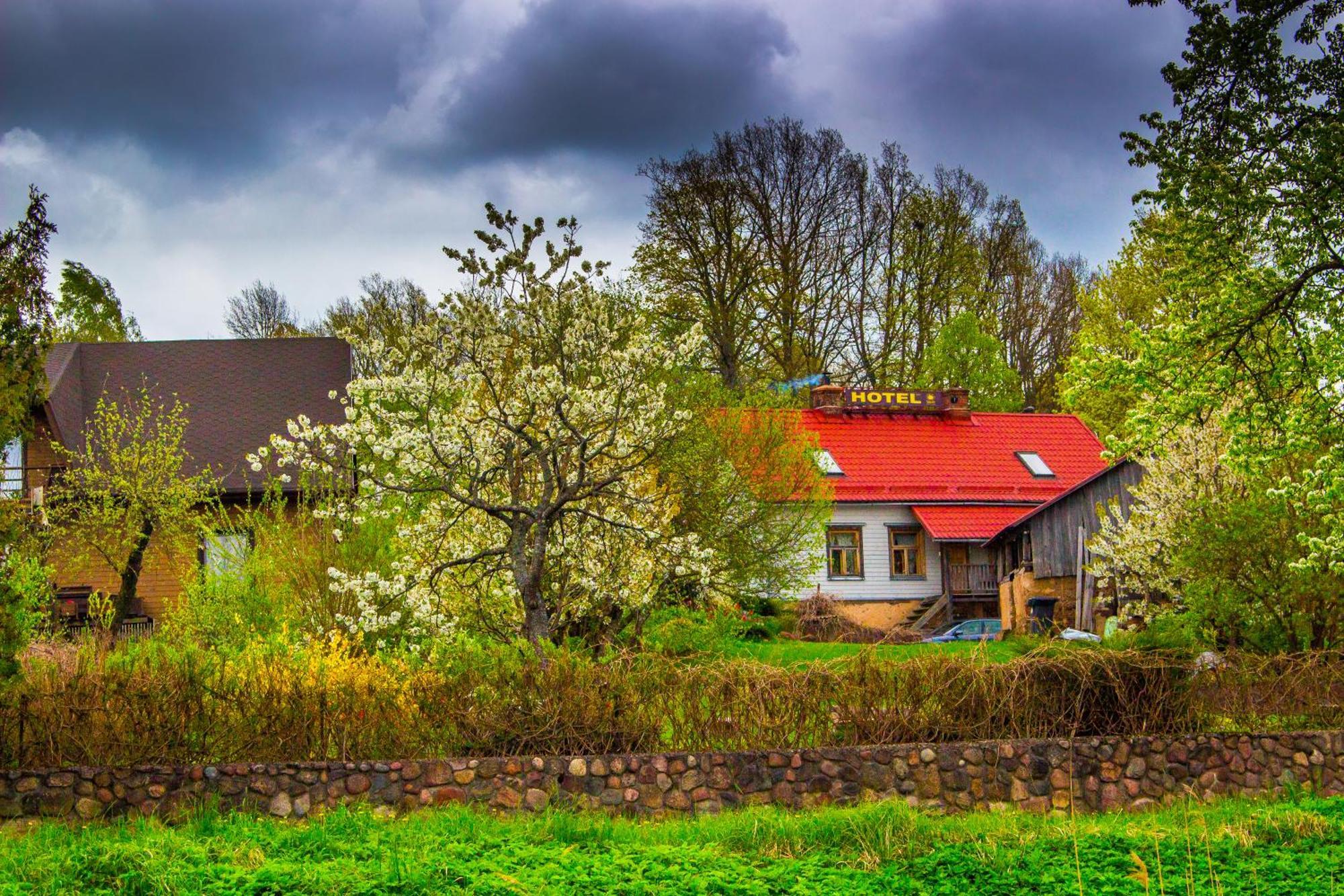 Saule Hotel Talsi Exterior photo