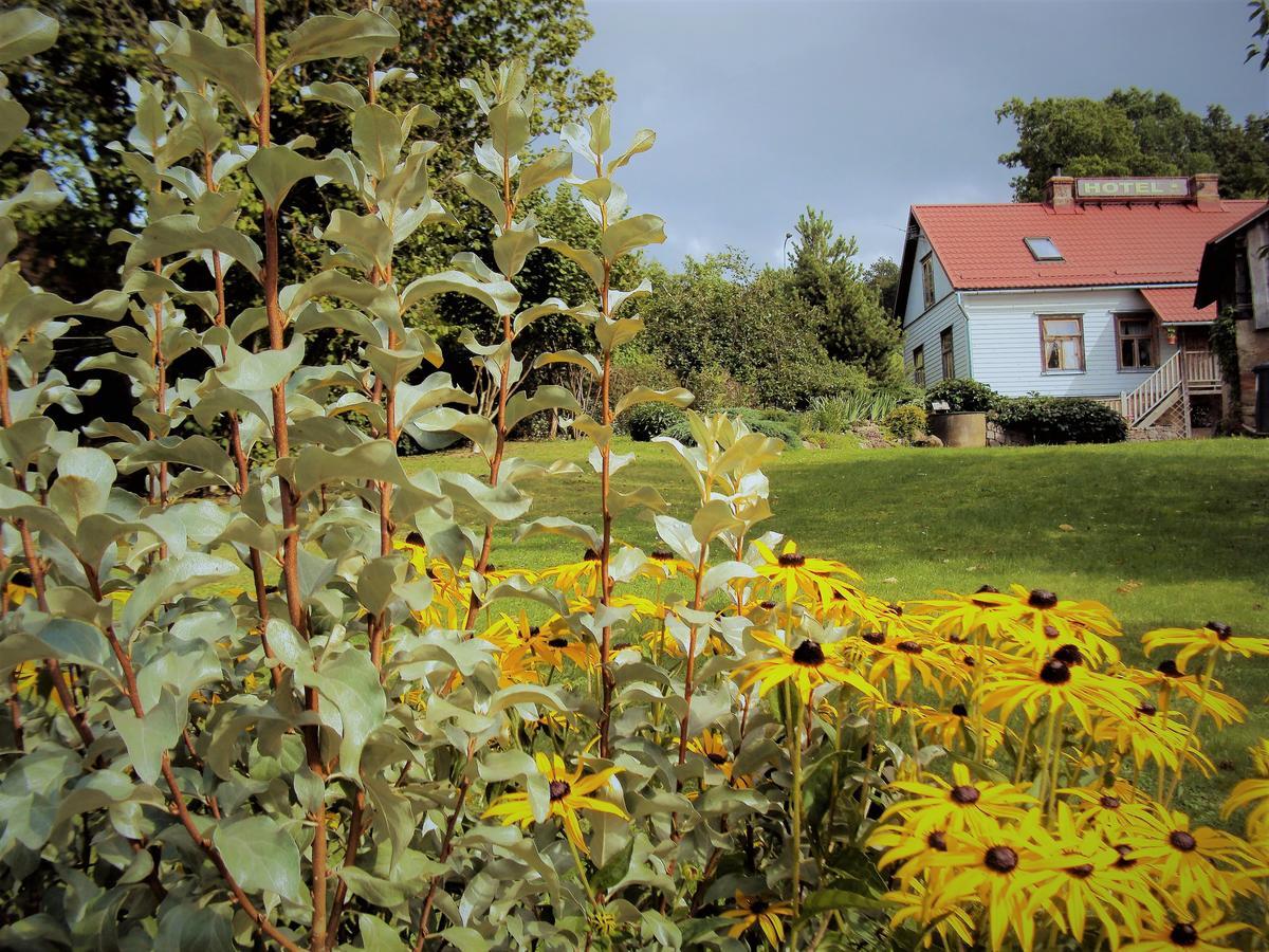 Saule Hotel Talsi Exterior photo